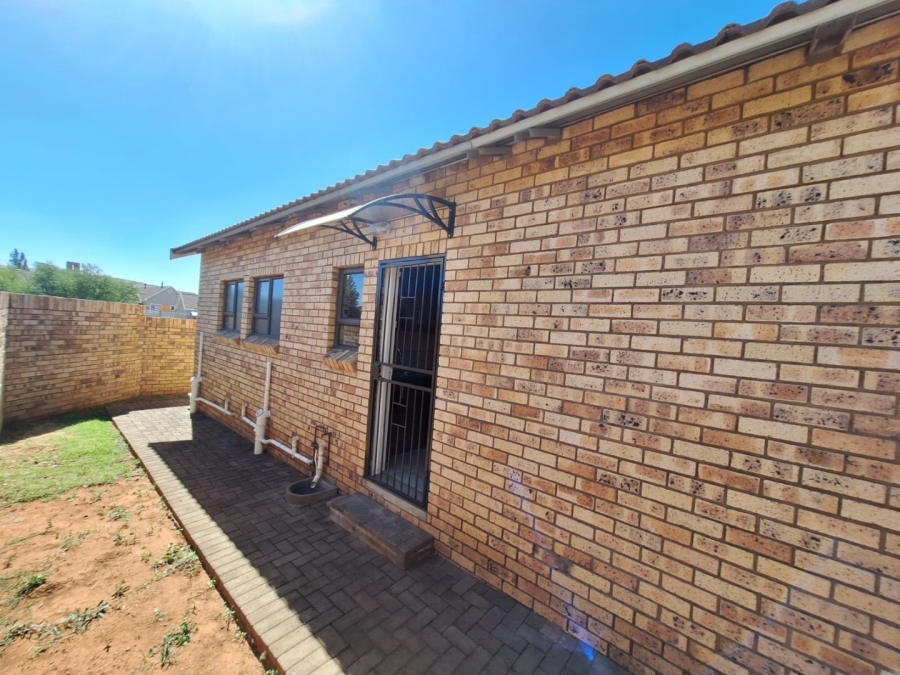 3 Bedroom Property for Sale in Shellyvale Free State